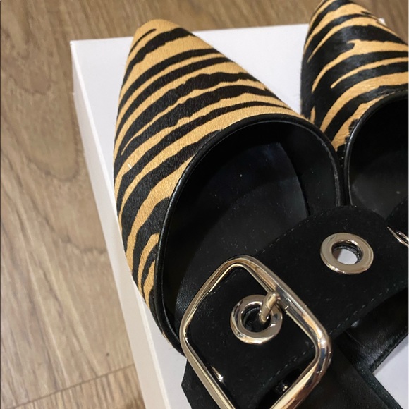 Bleecker & Bond Zebra Mule with Real Fur - Picture 3 of 10